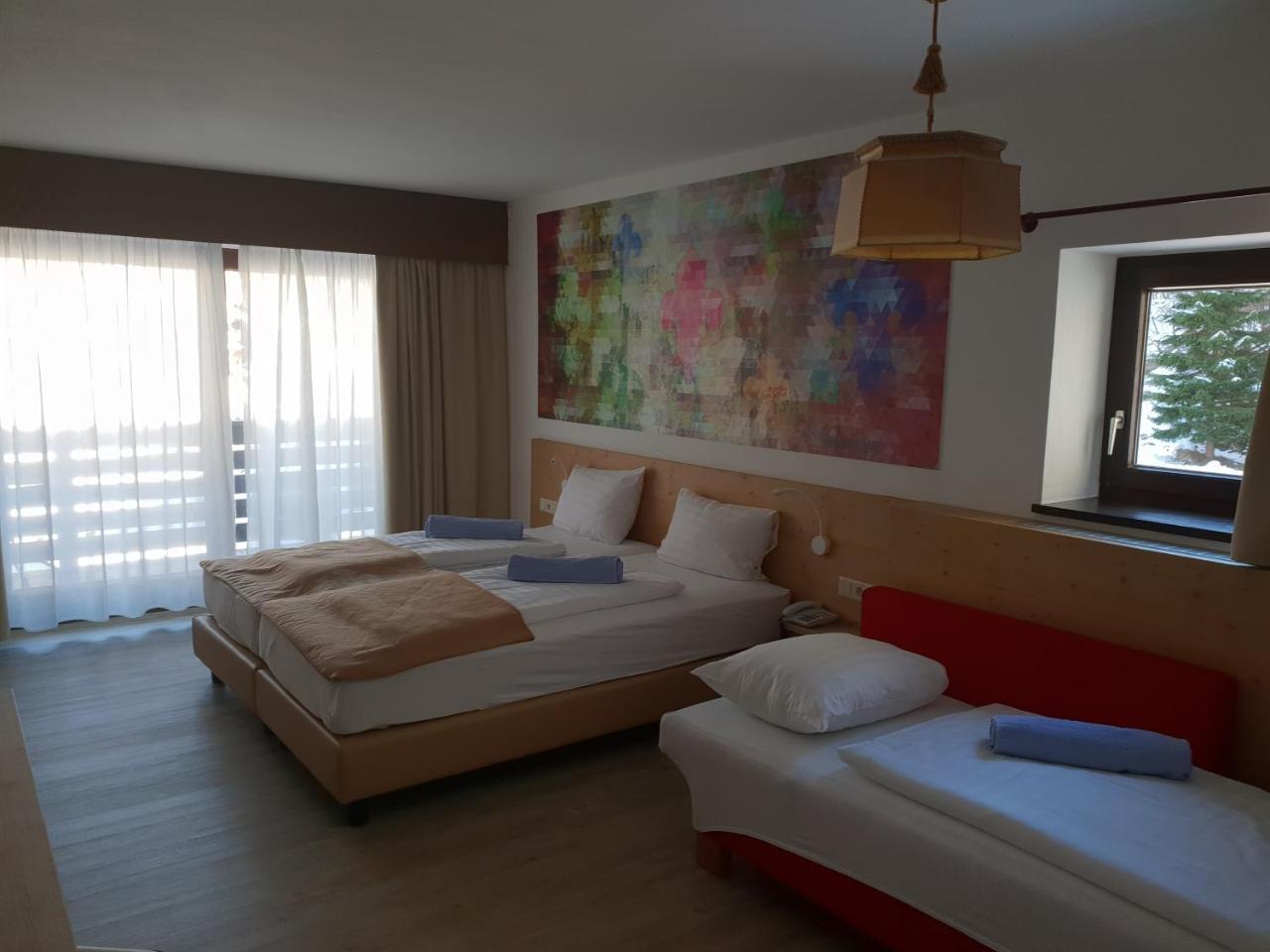 Triple Room,752229689:JPEG